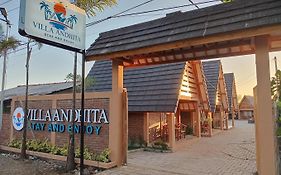 Villa Andhita Pantai Garut